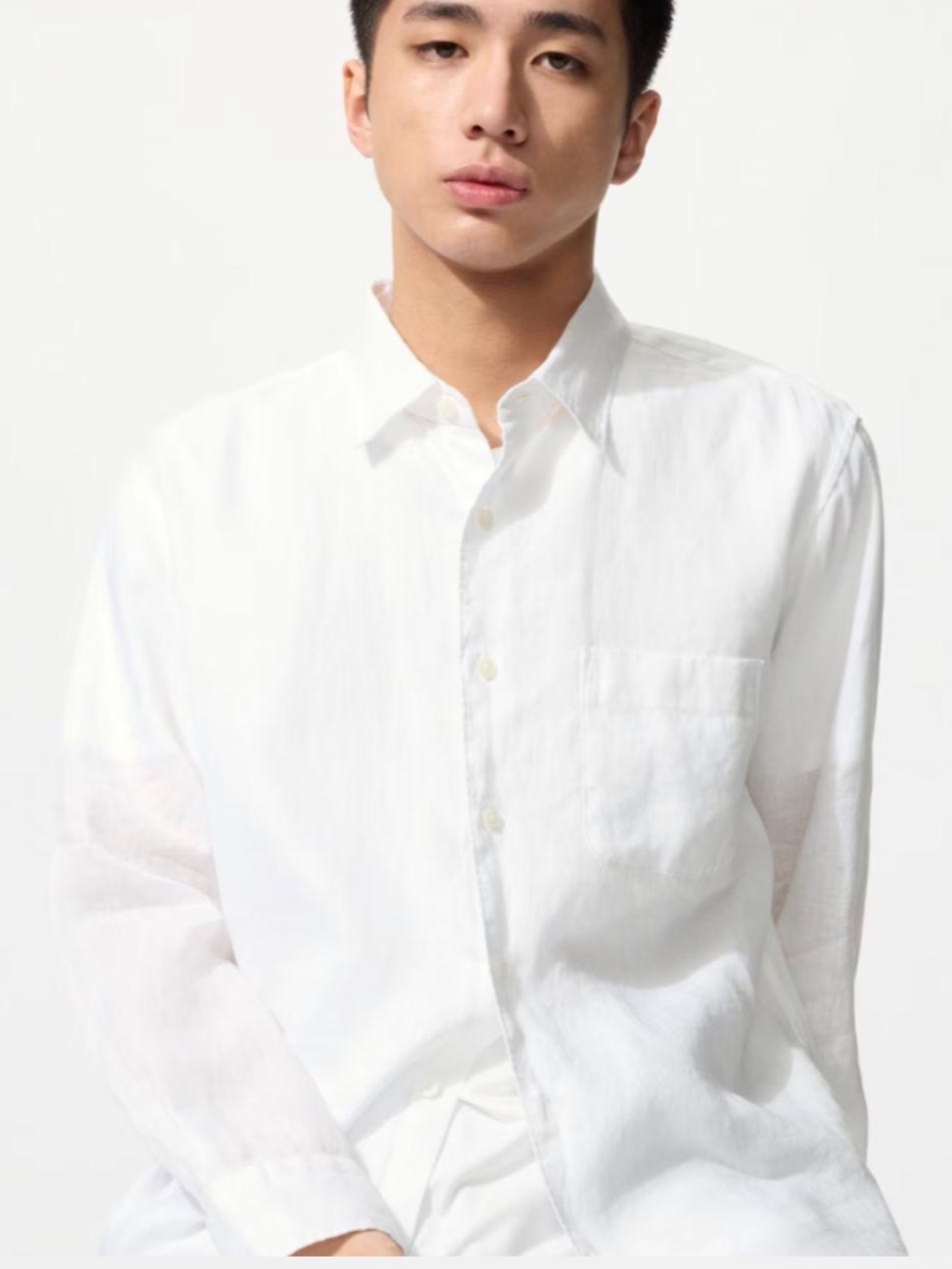 Uniqlo Premium 100% Linen Men's Classic White Button-Up Shirt - Size M